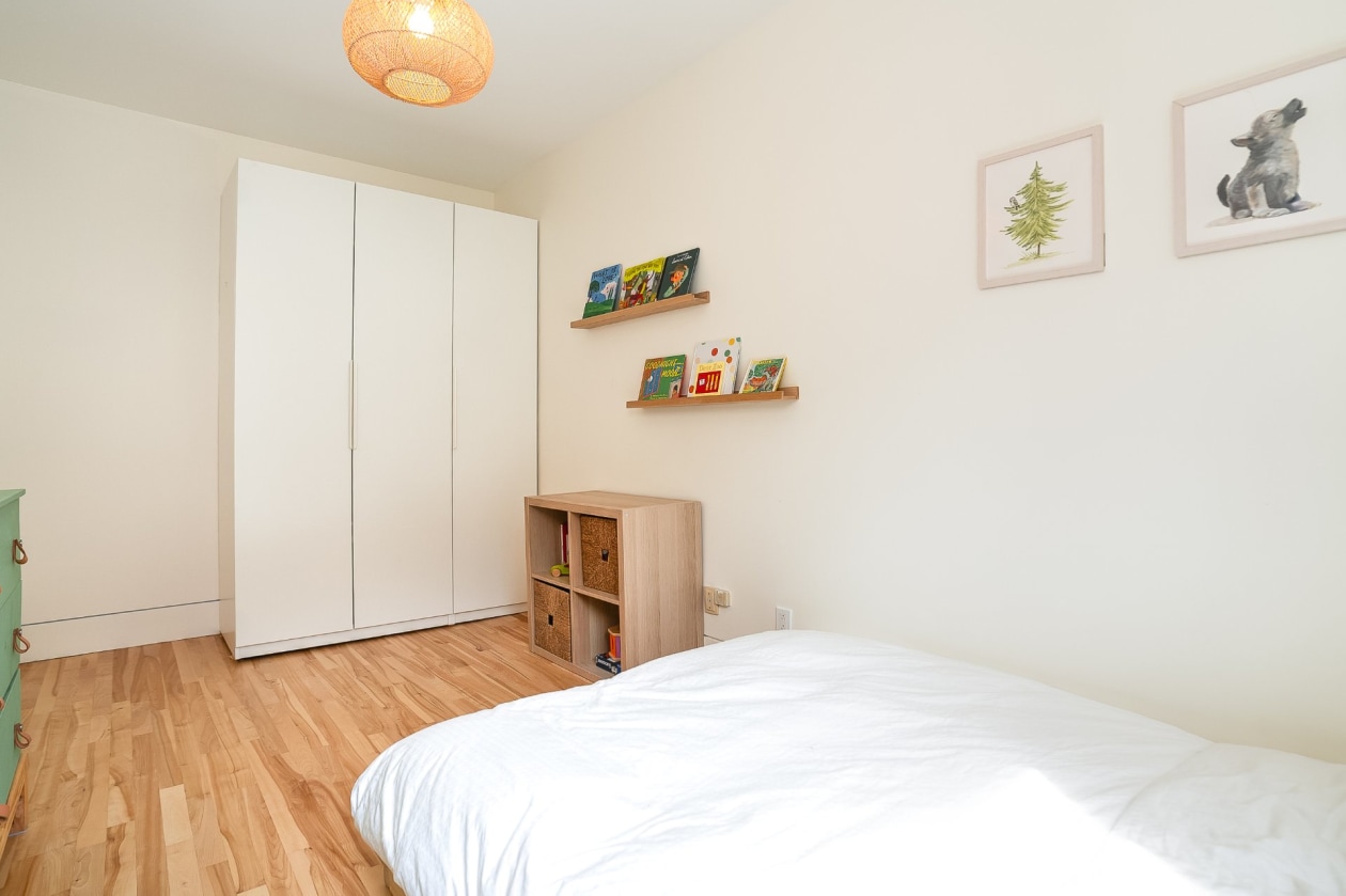 Chambre à coucher — 3899, Av. Henri-Julien, Montréal (Le Plateau-Mont-Royal), H2W2K1, Montréal (Le Plateau-Mont-Royal)