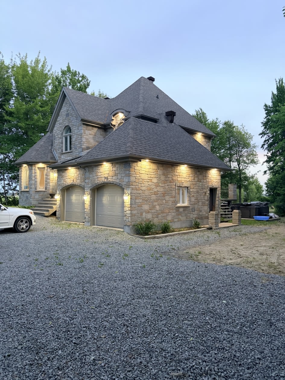 Photo 3 — 12700 Blvd. Laurier, Terrebonne, J7M 1W4, Terrebonne