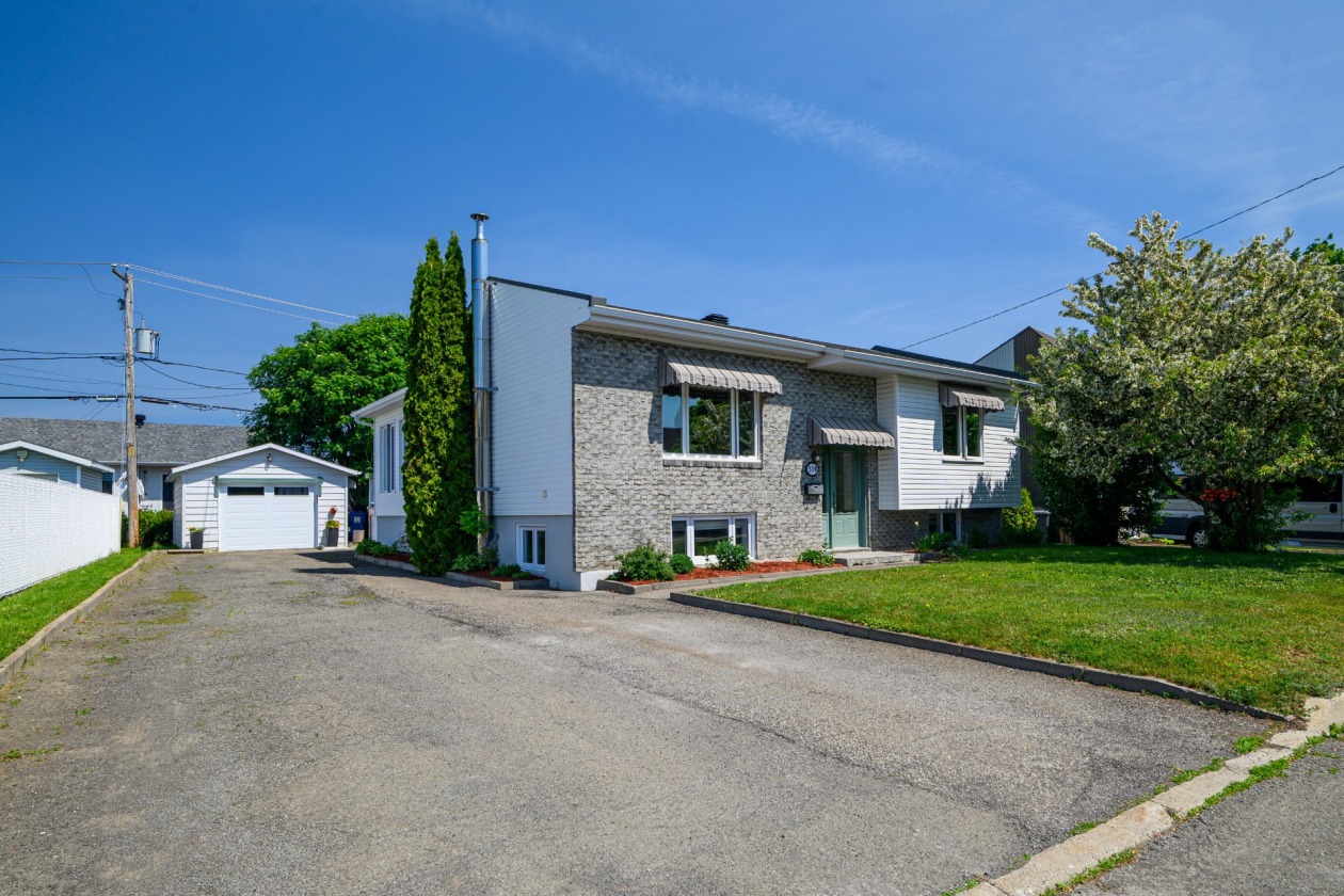 Façade — 510, Rue du Marquis-De-Vaudreuil, Rimouski, G5N1B3, Rimouski