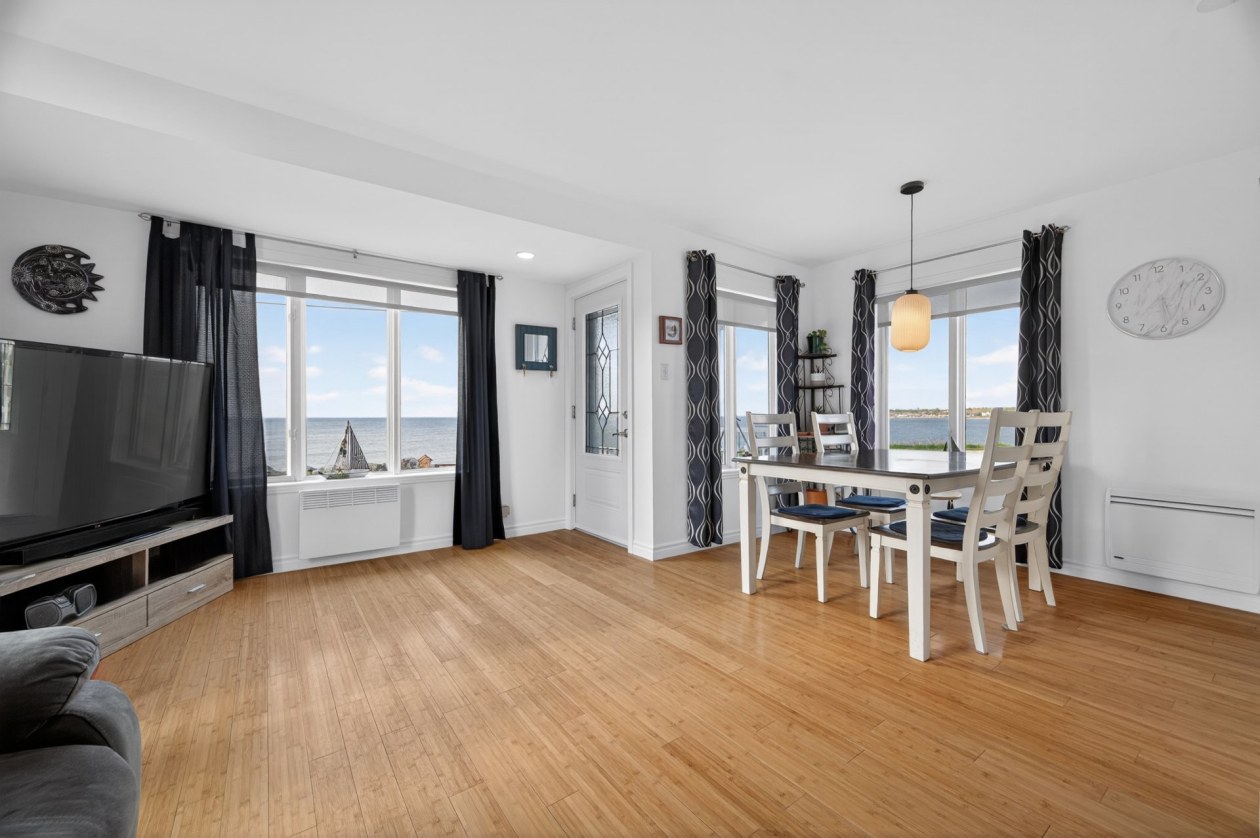 Salle à manger — 1629, Rue du Phare, Rimouski, G5M1Y5, Rimouski