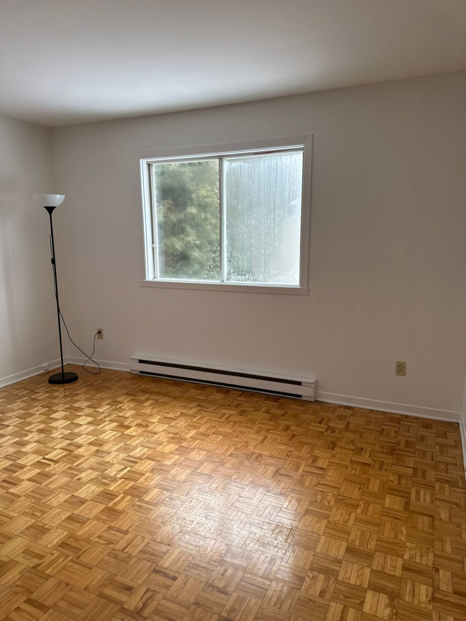 Chambre à coucher — 13734 - 13736, Rue Armand, Mirabel, J7J1B7, Mirabel