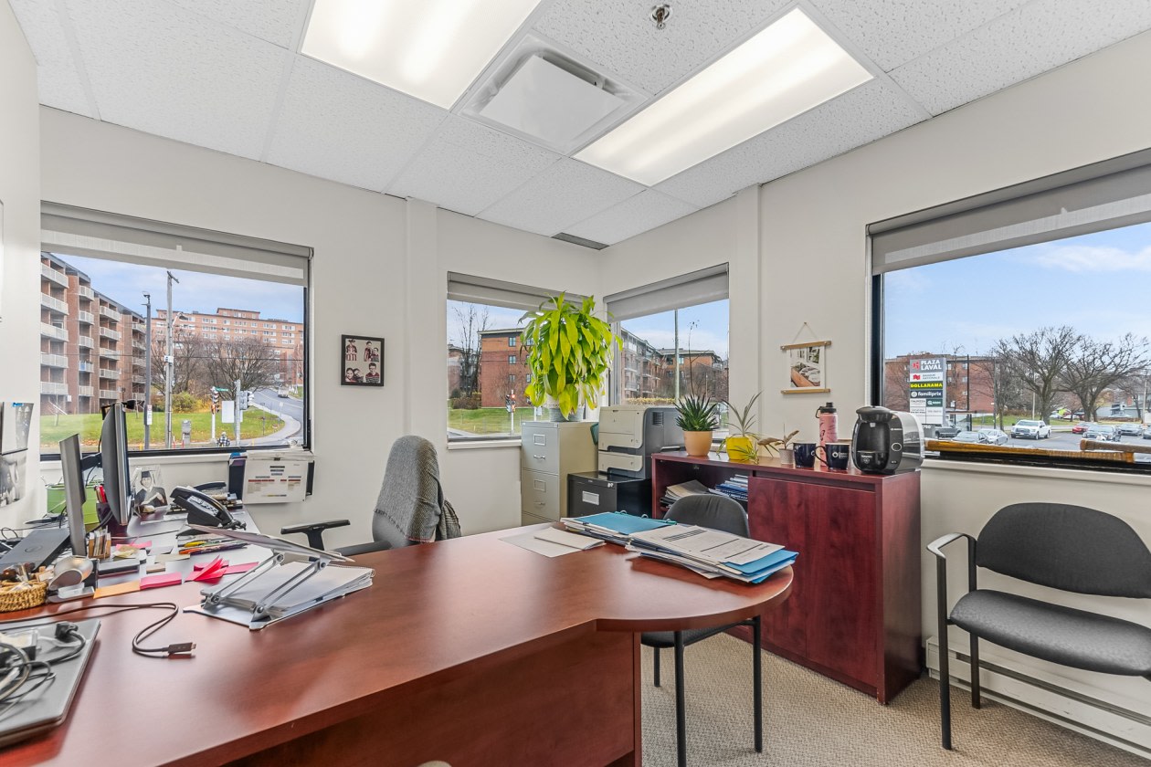 Photo 3 — 275-2750 Chem. Sainte-Foy, 275, Québec, G1V 1V6, Québec