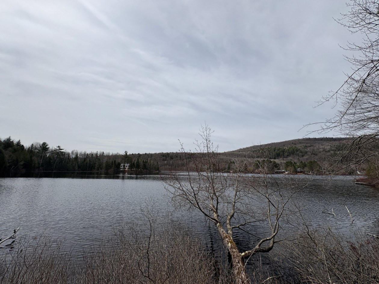 Bord de l'eau — Ch. Desrochers, Saint-Damien, J0K2E0, Saint-Damien