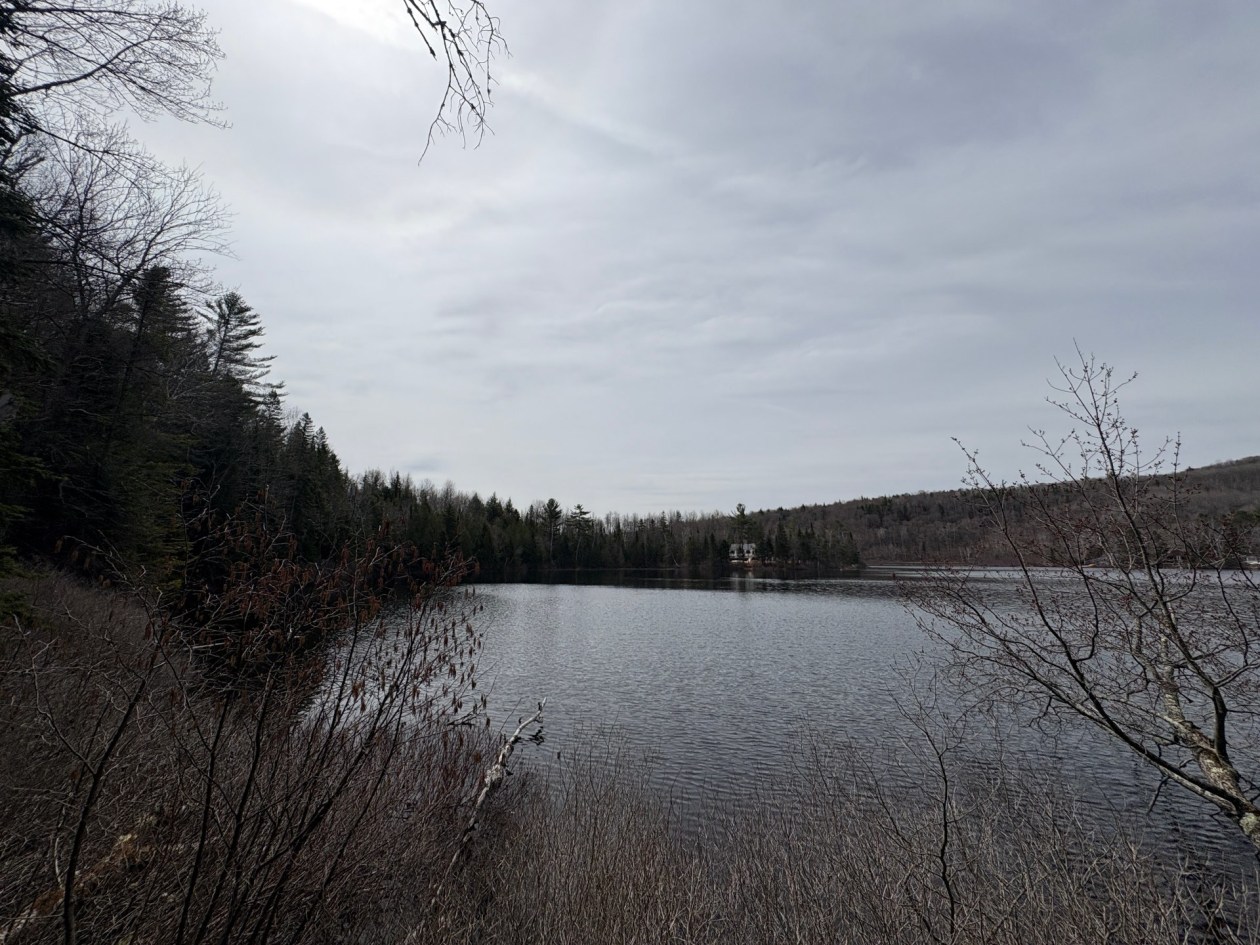 Bord de l'eau — Ch. Desrochers, Saint-Damien, J0K2E0, Saint-Damien
