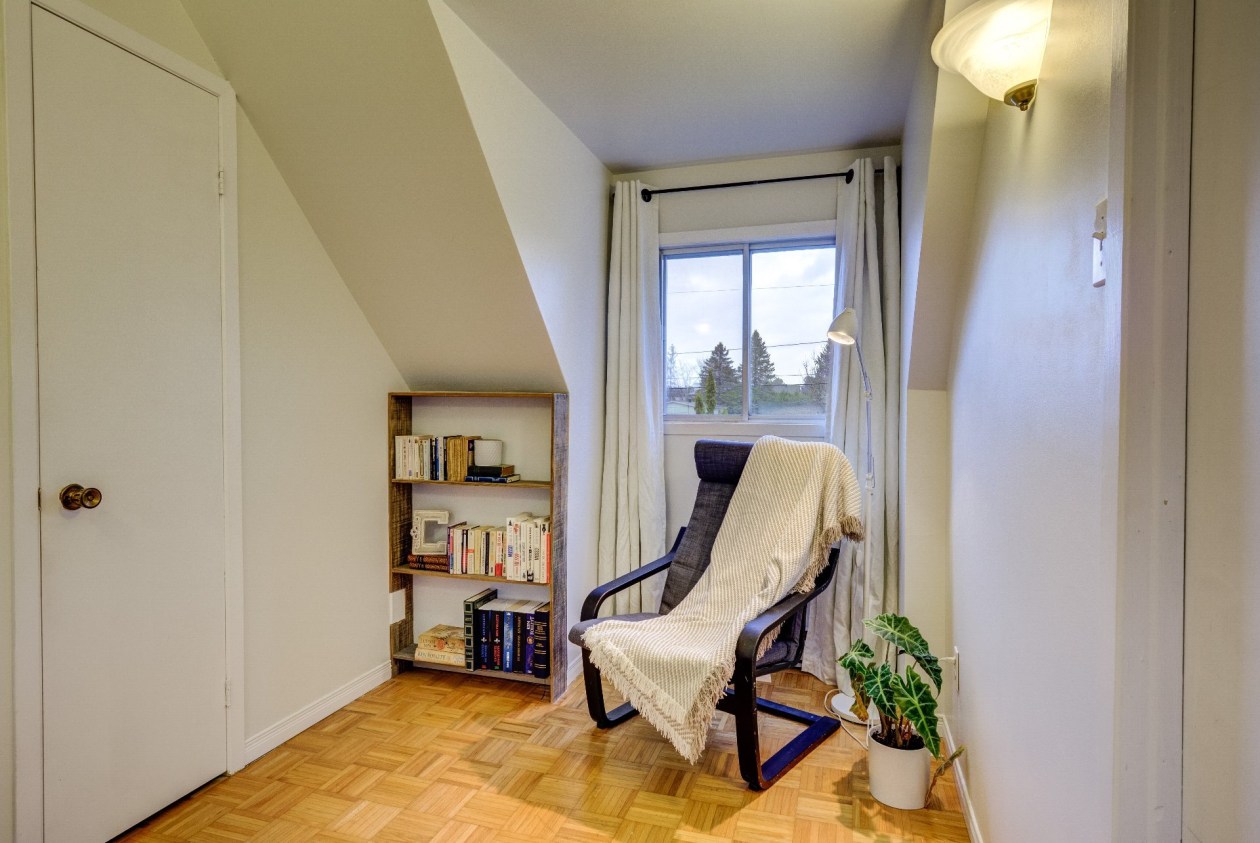 Boudoir — 596, Rue Hamel, Magog, J1X4P5, Magog