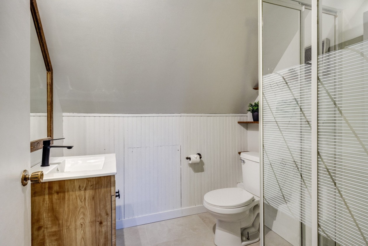 Salle de bains — 596, Rue Hamel, Magog, J1X4P5, Magog
