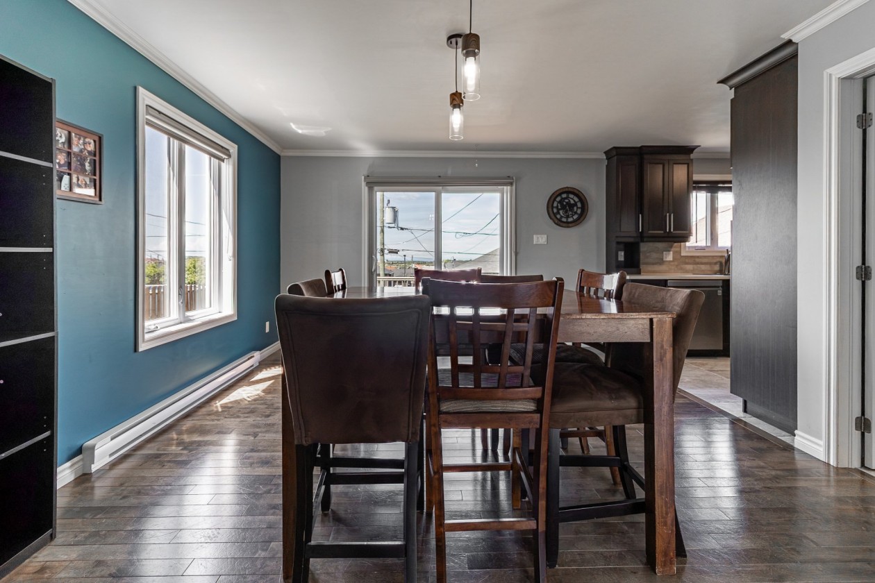 Salle à manger — 313, Rue Madeleine-Gleason, Rimouski, G5M0V3, Rimouski