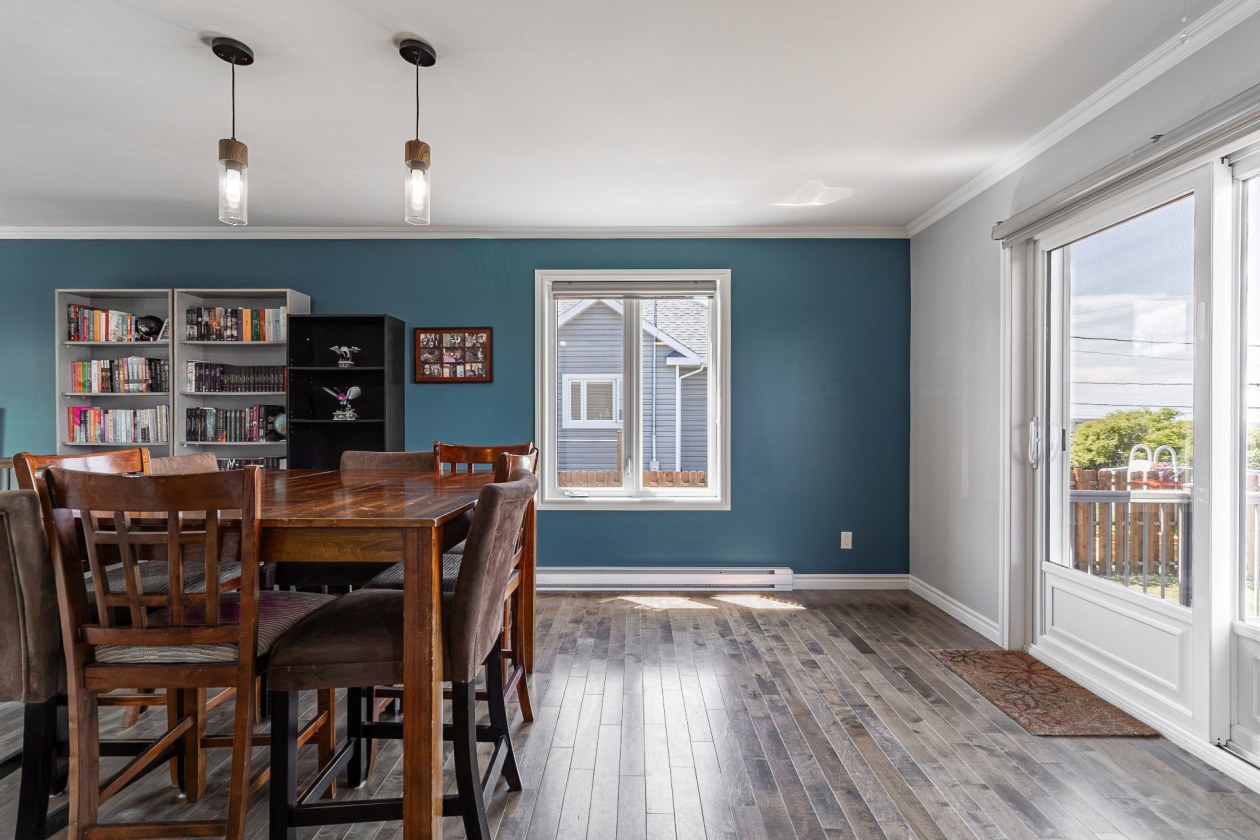 Salle à manger — 313, Rue Madeleine-Gleason, Rimouski, G5M0V3, Rimouski