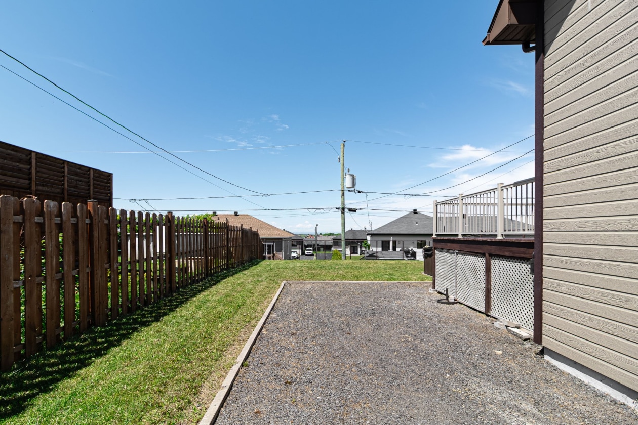 Cour — 313, Rue Madeleine-Gleason, Rimouski, G5M0V3, Rimouski