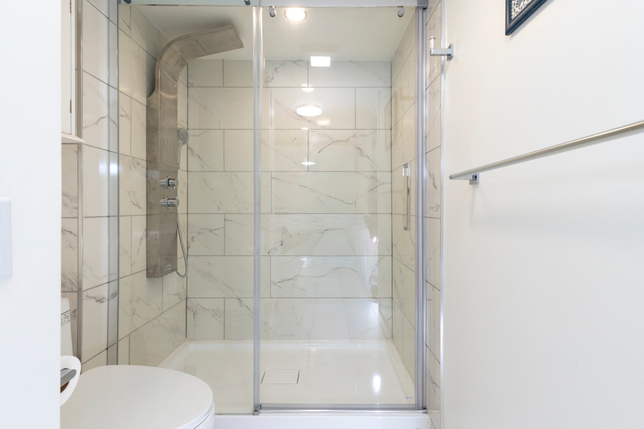 Salle de bains — 336, Av. Brahms, Châteauguay, J6K4H1, Châteauguay