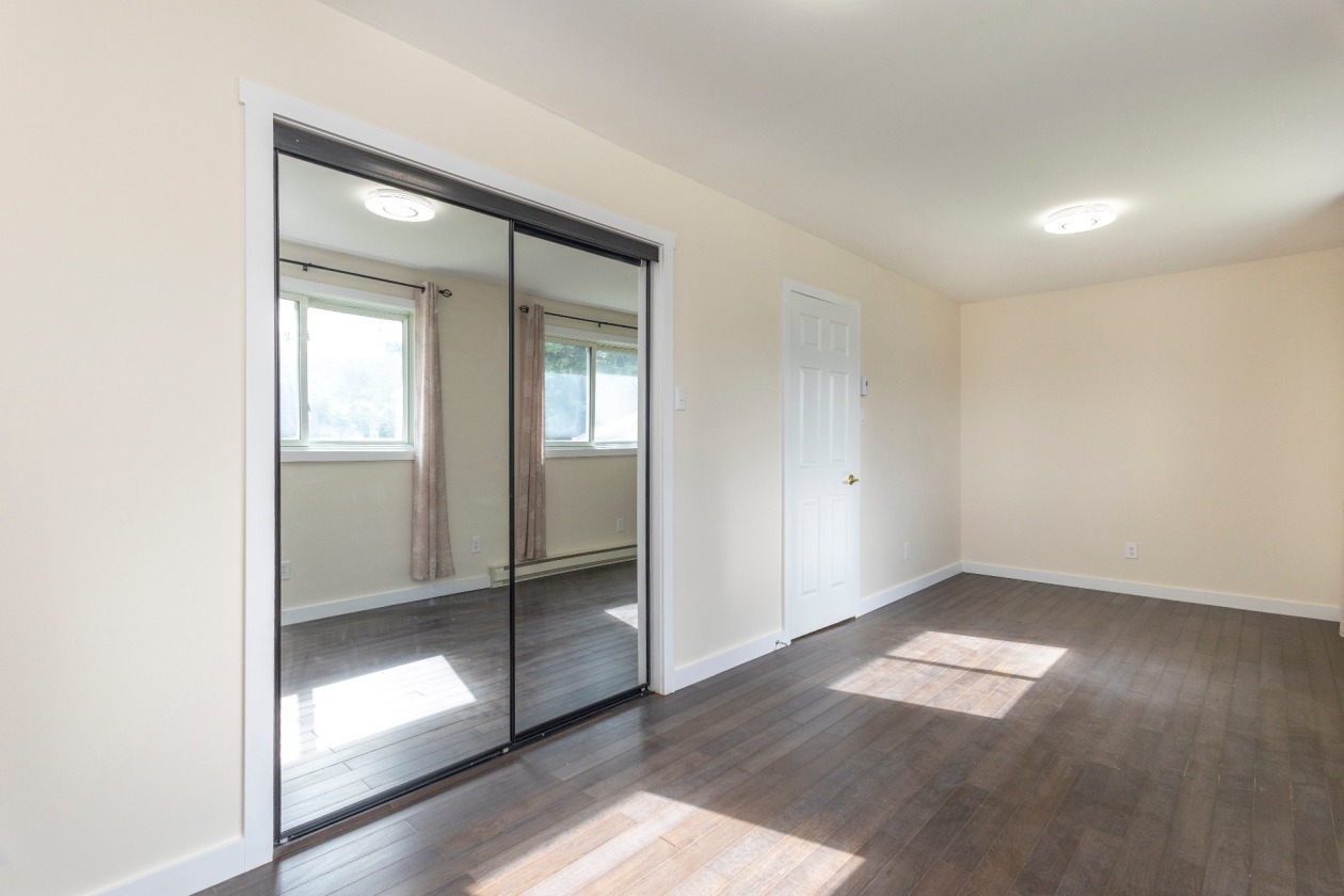 Chambre à coucher — 336, Av. Brahms, Châteauguay, J6K4H1, Châteauguay