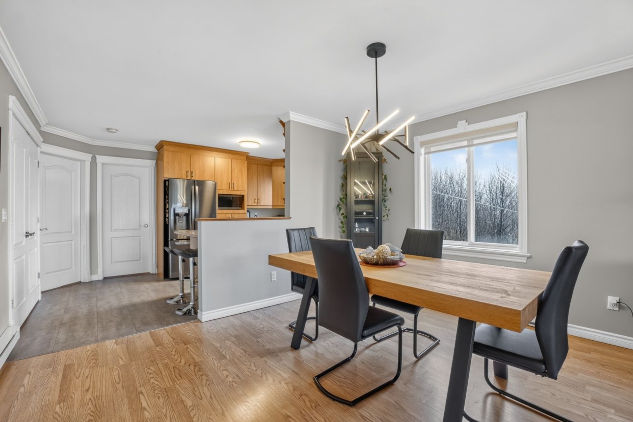 Salle à manger — 3490, Rue Thérèse-Casgrain, 805, Sherbrooke (Les Nations), J1L3C8, Sherbrooke (Les Nations)
