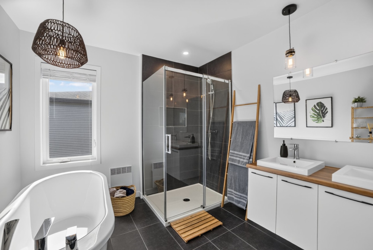 Salle de bains — 1632, Rue Matisse, Sherbrooke (Brompton/Rock Forest/Saint-Élie/Deauville), J1N1B9, Sherbrooke (Brompton/Rock Forest/Saint-Élie/Deauville)