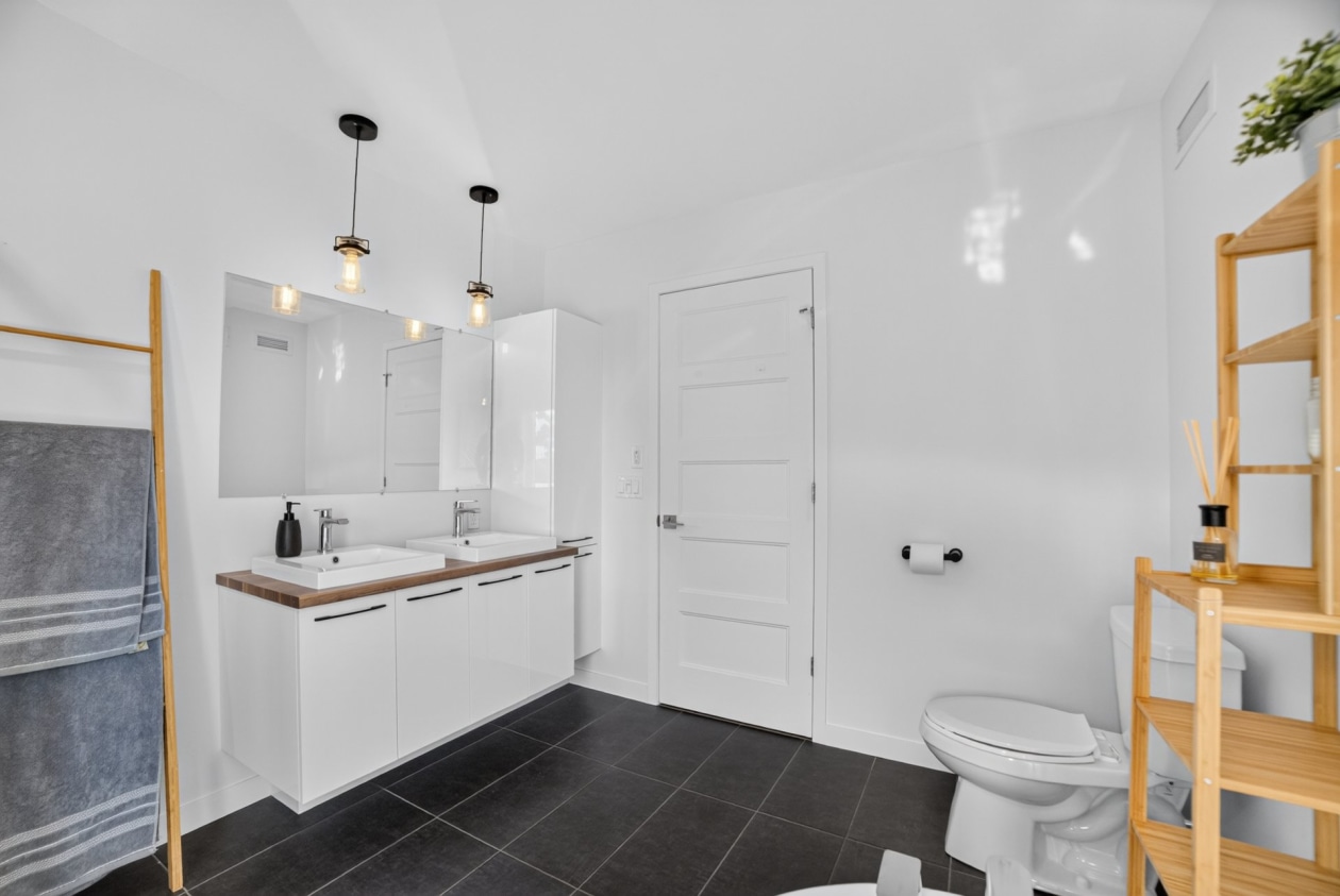Salle de bains — 1632, Rue Matisse, Sherbrooke (Brompton/Rock Forest/Saint-Élie/Deauville), J1N1B9, Sherbrooke (Brompton/Rock Forest/Saint-Élie/Deauville)