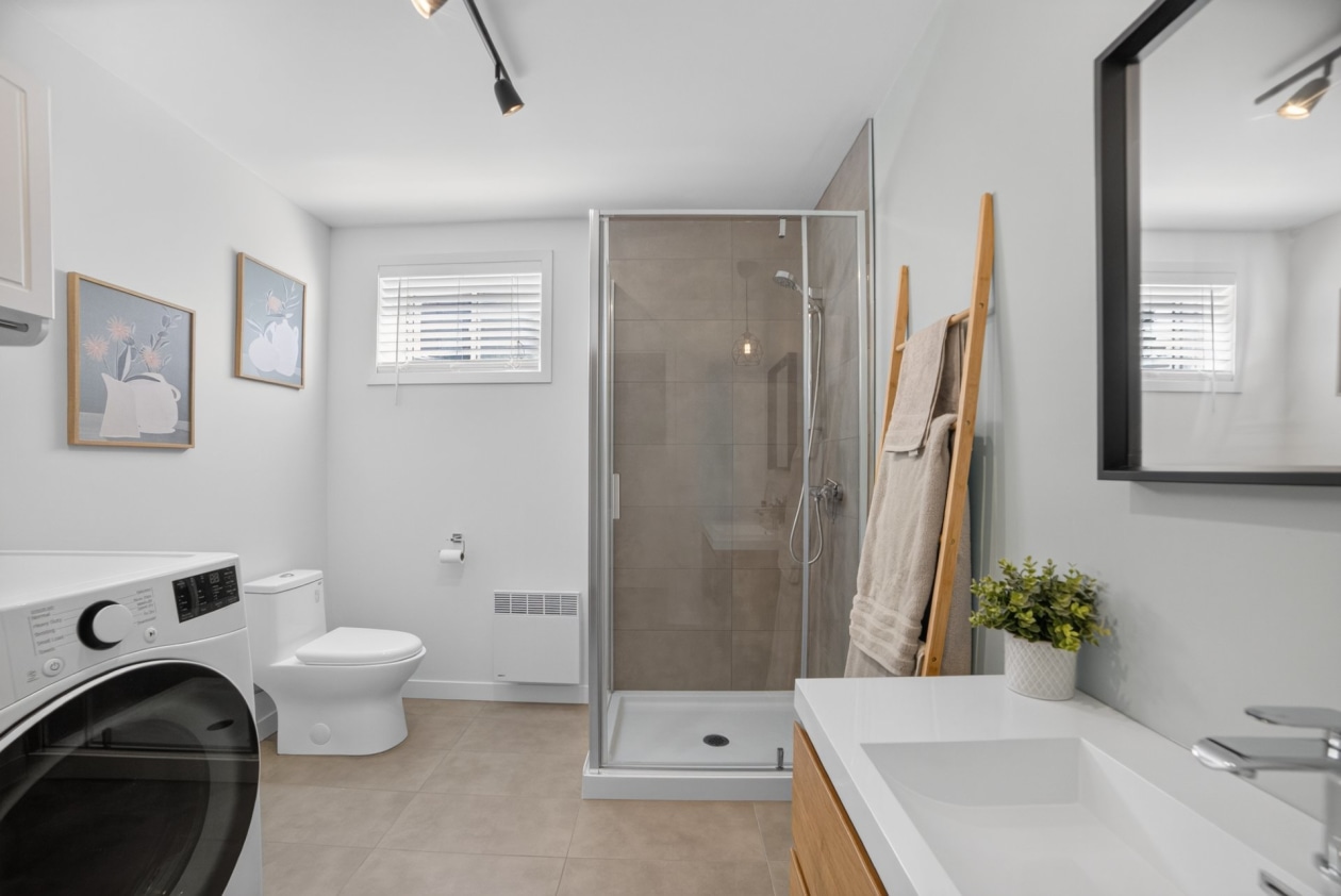 Salle de bains — 1632, Rue Matisse, Sherbrooke (Brompton/Rock Forest/Saint-Élie/Deauville), J1N1B9, Sherbrooke (Brompton/Rock Forest/Saint-Élie/Deauville)