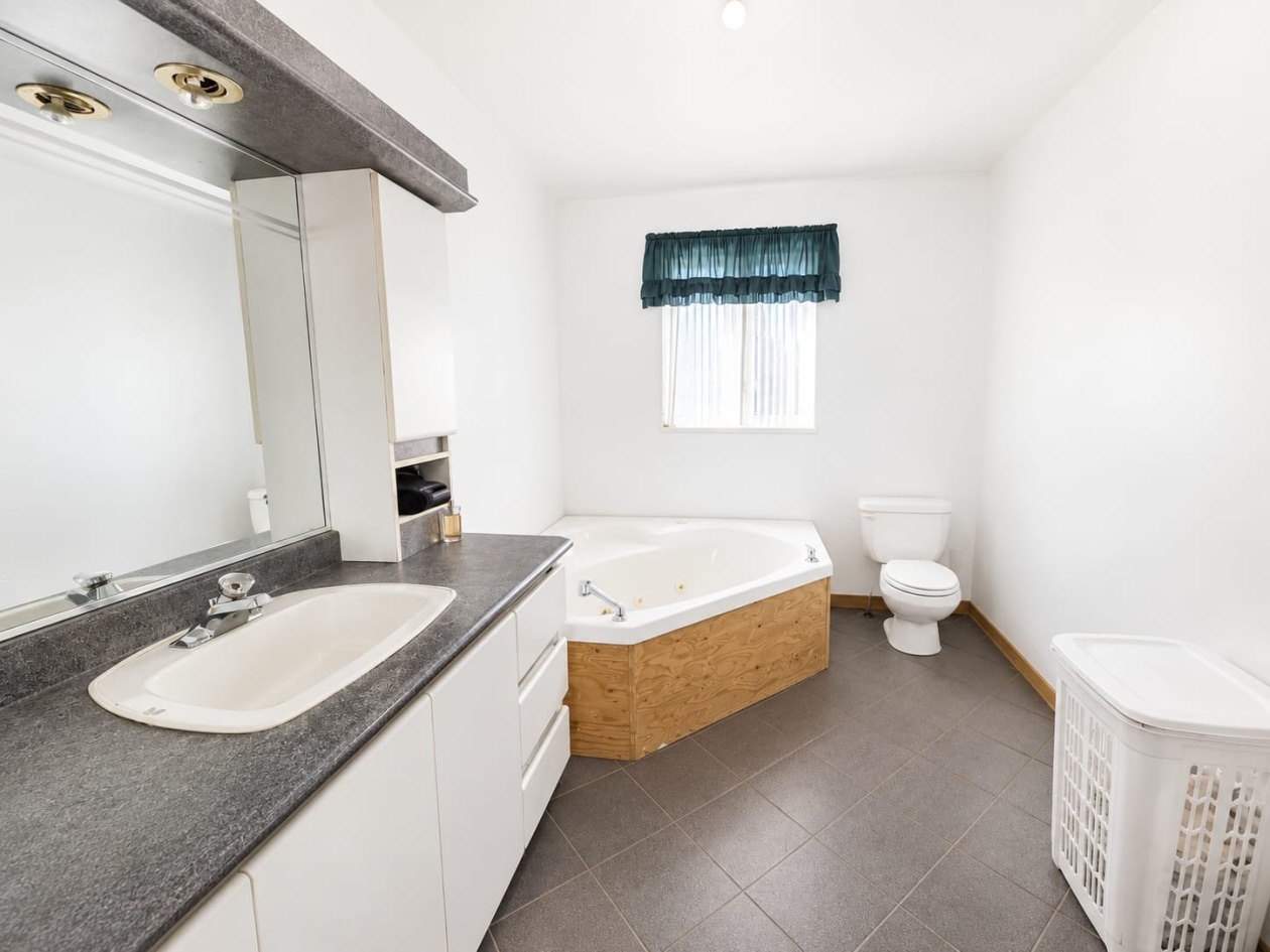 Salle de bains — 453, Rue Turgeon, Hébertville, G8N1T2, Hébertville
