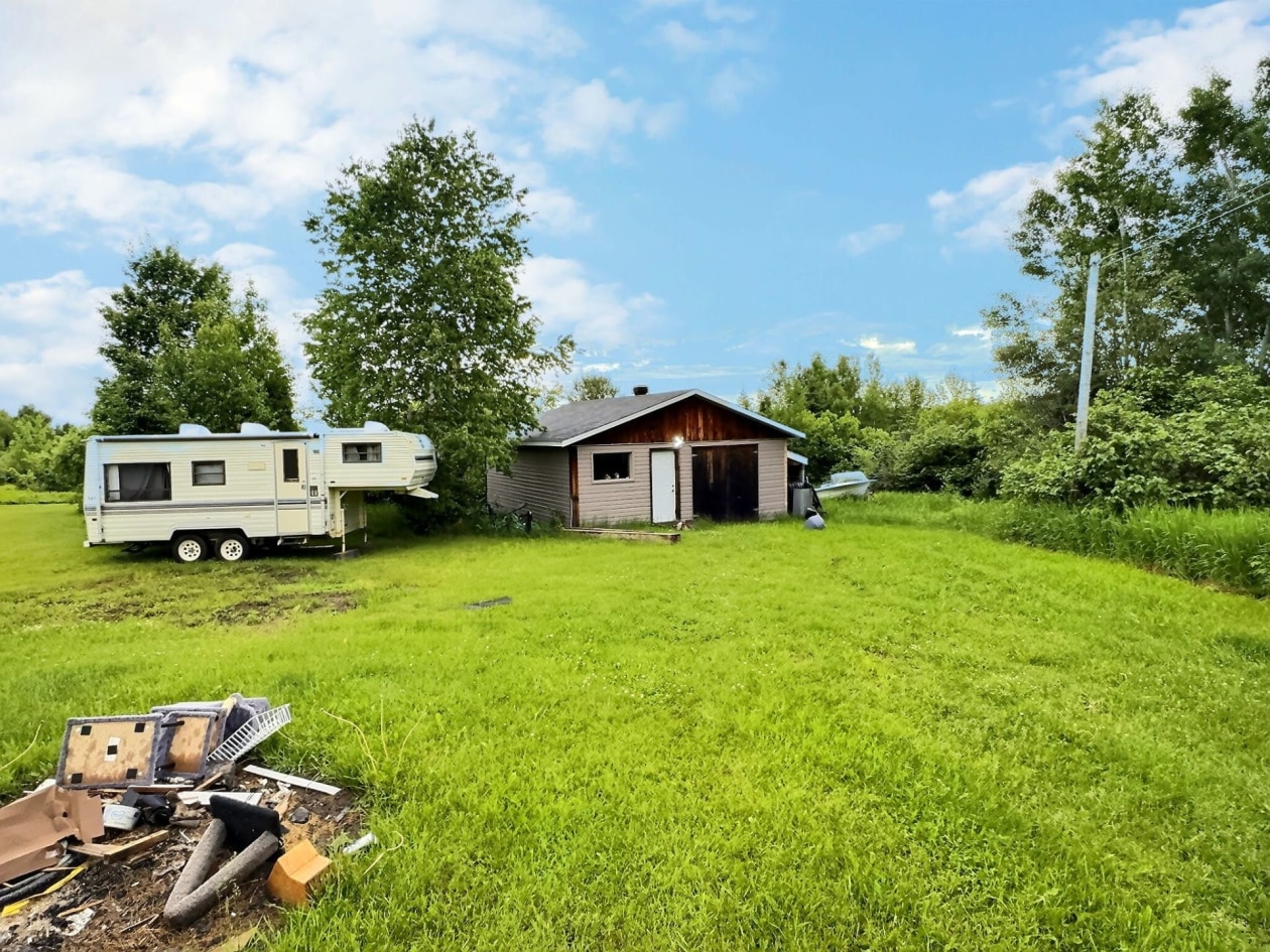 Grange — 6088, Ch. St-André, Saguenay (Jonquière), G7X7V4, Saguenay (Jonquière)