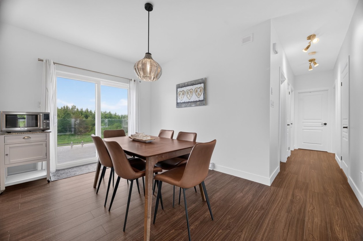 Salle à manger — 224, 4e Rang O., Saint-Anaclet-de-Lessard, G0K1H0, Saint-Anaclet-de-Lessard