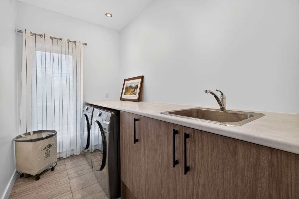 Salle de lavage — 224, 4e Rang O., Saint-Anaclet-de-Lessard, G0K1H0, Saint-Anaclet-de-Lessard