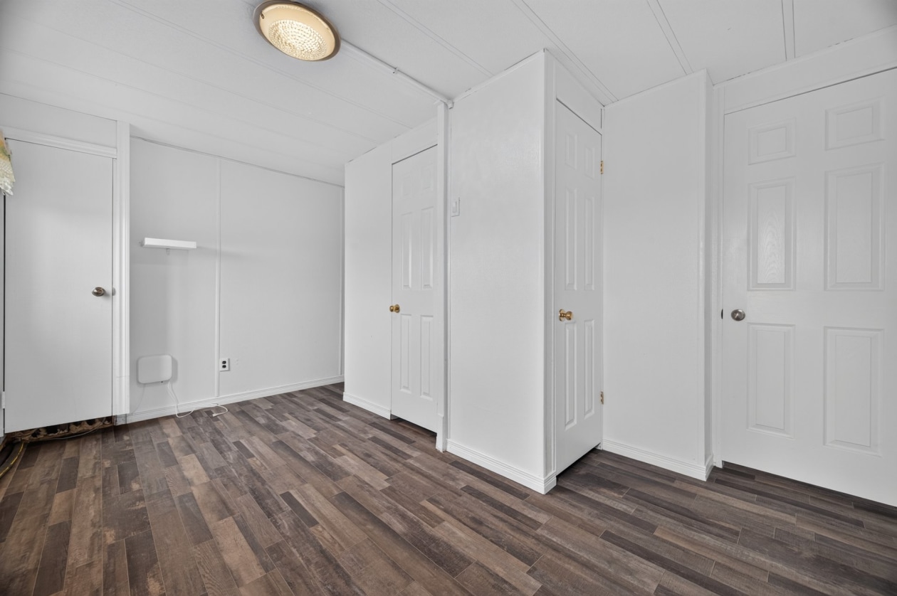 Chambre à coucher — 220, 4e Rang O., Saint-Anaclet-de-Lessard, G0K1H0, Saint-Anaclet-de-Lessard