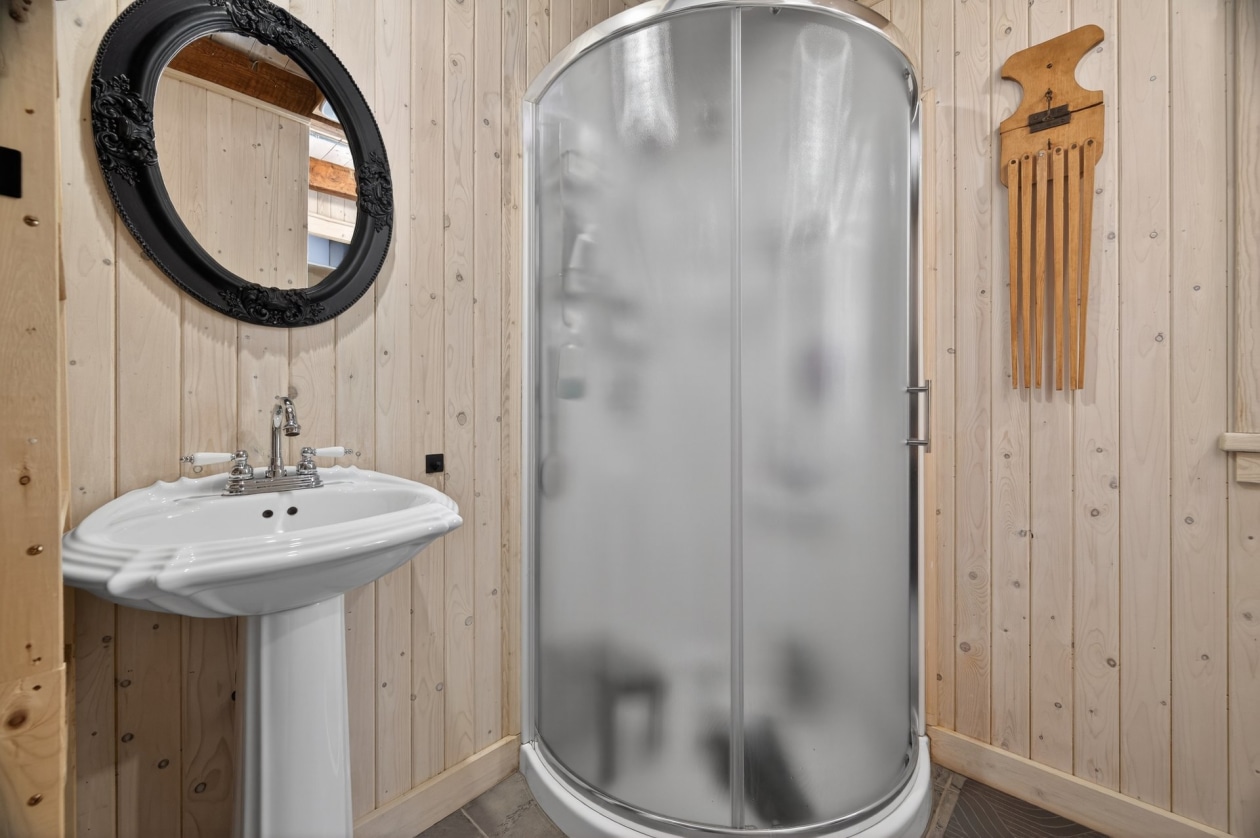 Salle de bains — 170, 1er Rang E., Saint-Paul-de-la-Croix, G0L3Z0, Saint-Paul-de-la-Croix