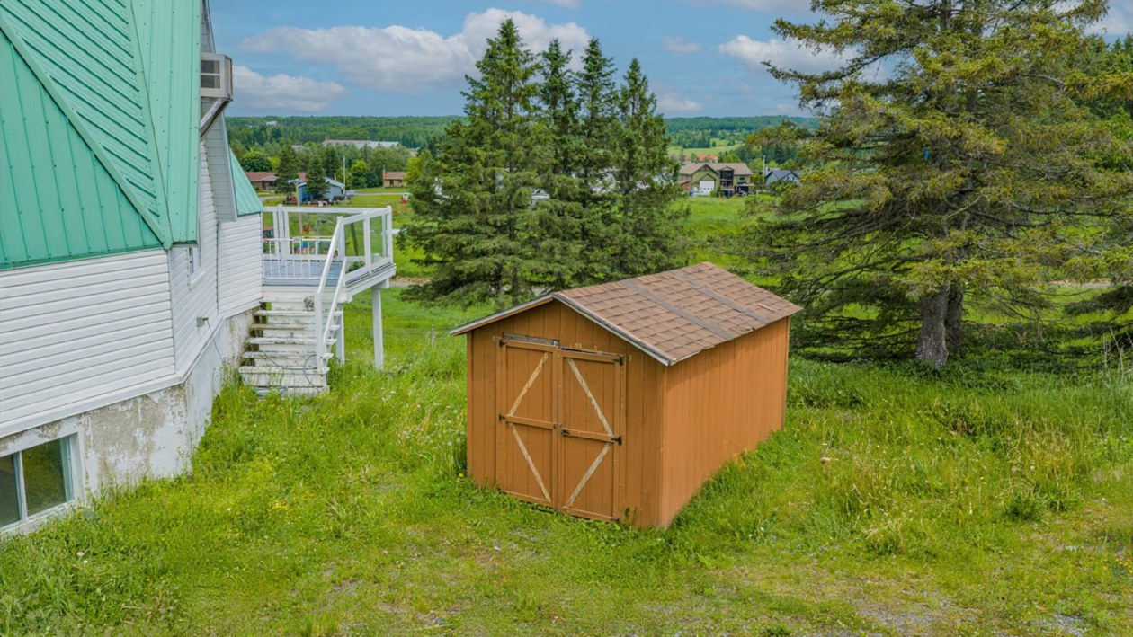 Remise — 2, Rue Ste-Marie, Saint-Jean-de-Dieu, G0L3M0, Saint-Jean-de-Dieu
