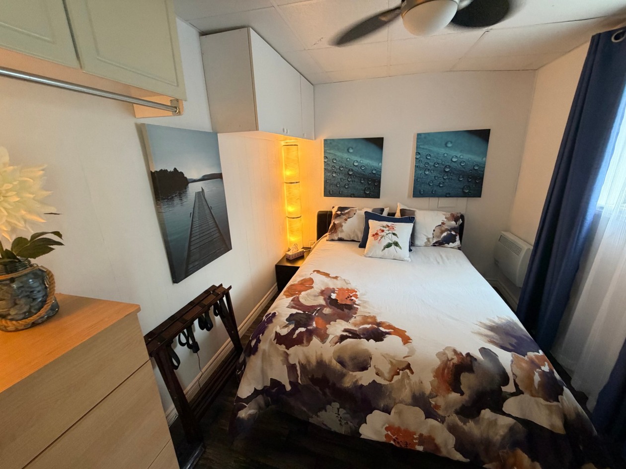 Chambre à coucher — 220, Ch. du Four-à-Chaux, Alma, G7B5V3, Alma