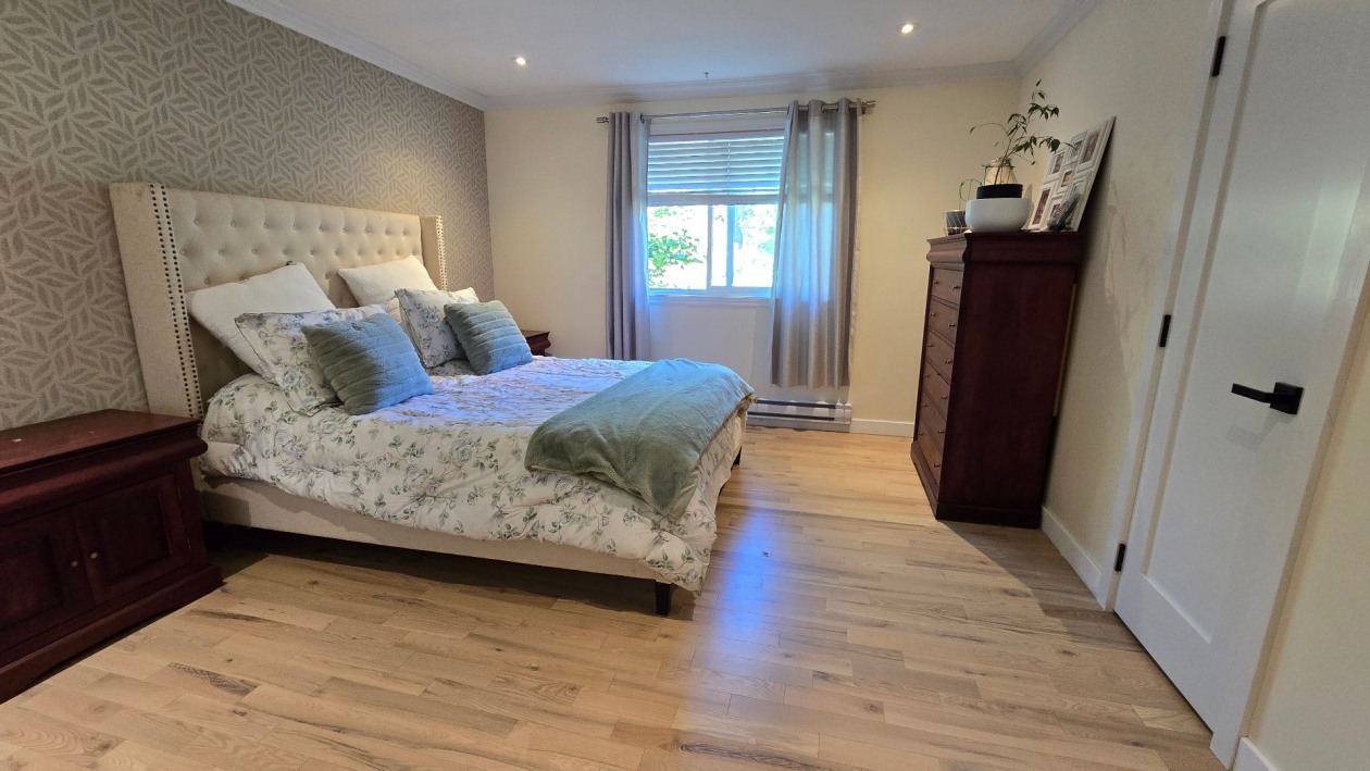 Chambre à coucher principale — 118, Rue Bedford, Baie-d'Urfé, H9X3A1, Baie-d'Urfé