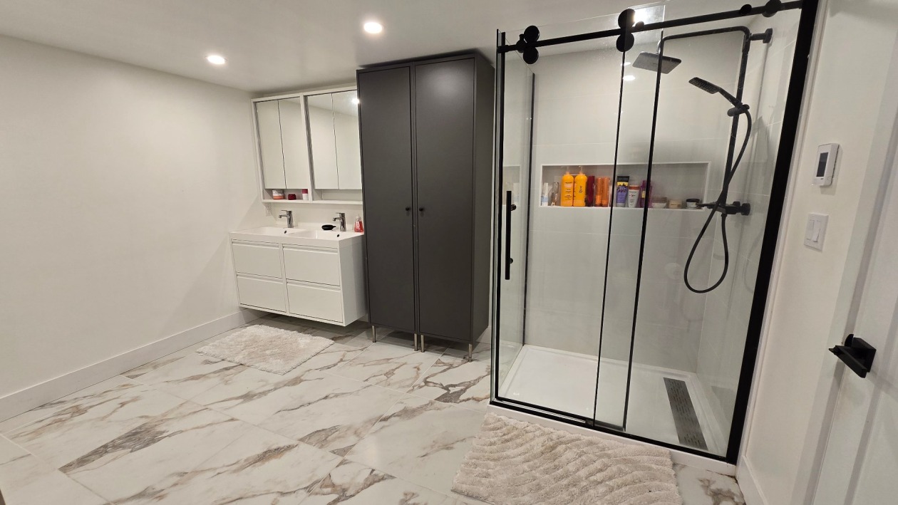 Salle de bains — 118, Rue Bedford, Baie-d'Urfé, H9X3A1, Baie-d'Urfé