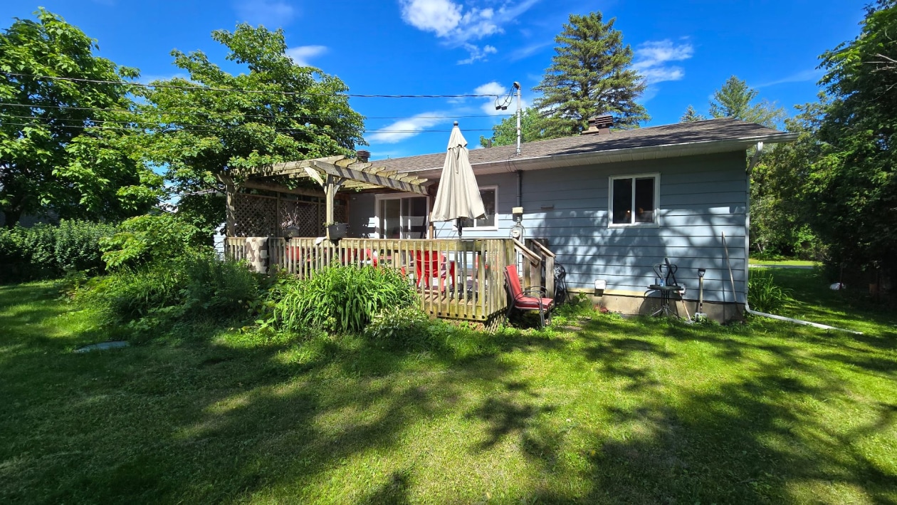 Face arrière — 118, Rue Bedford, Baie-d'Urfé, H9X3A1, Baie-d'Urfé