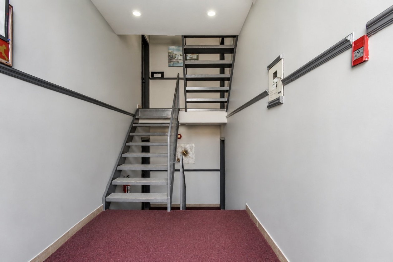 Hall d'entrée — 776, Av. Ampère, 2, Laval (Laval-des-Rapides), H7N6G7, Laval (Laval-des-Rapides)