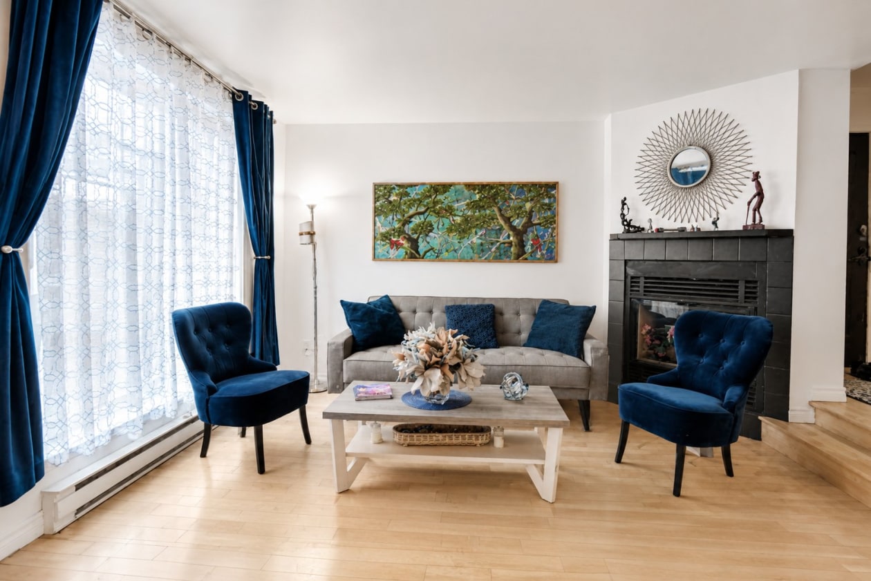 Salon — 776, Av. Ampère, 2, Laval (Laval-des-Rapides), H7N6G7, Laval (Laval-des-Rapides)