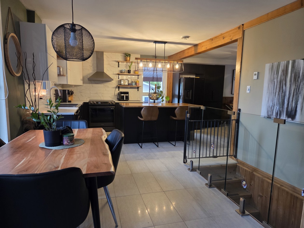 Photo 12 — 188 rue Monseigneur-Laval, Chicoutimi, G7G 1H6, Chicoutimi