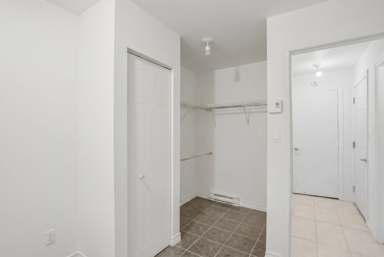 Rangement — 106, Rue de l'Adamas, Saint-Colomban, J5K2C7, Saint-Colomban