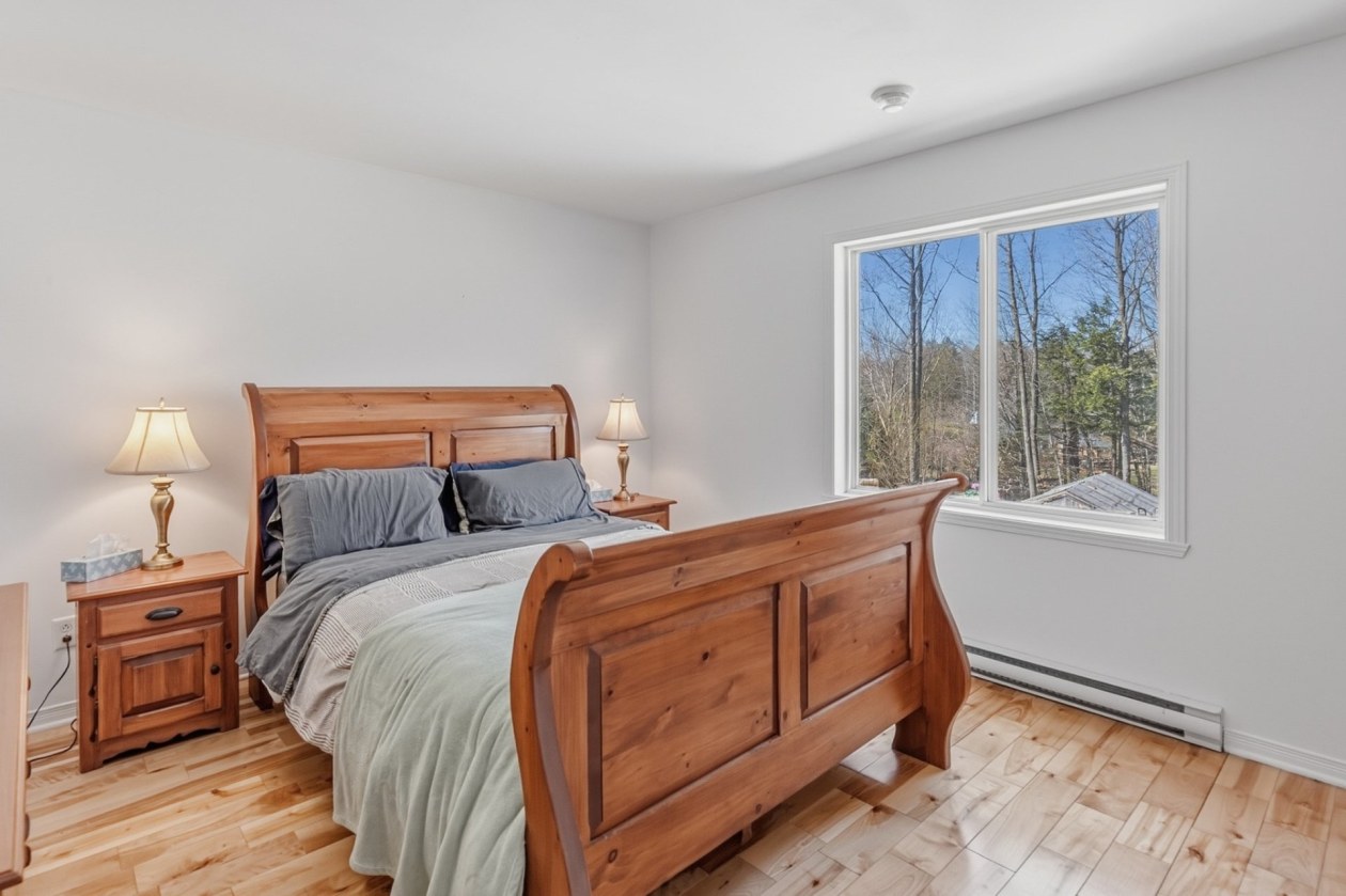 Chambre à coucher principale — 106, Rue de l'Adamas, Saint-Colomban, J5K2C7, Saint-Colomban