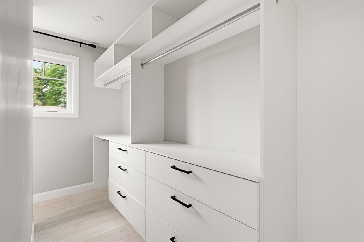 Rangement — 1648, Rue St-Olivier, L'Ancienne-Lorette, G2E2P1, L'Ancienne-Lorette