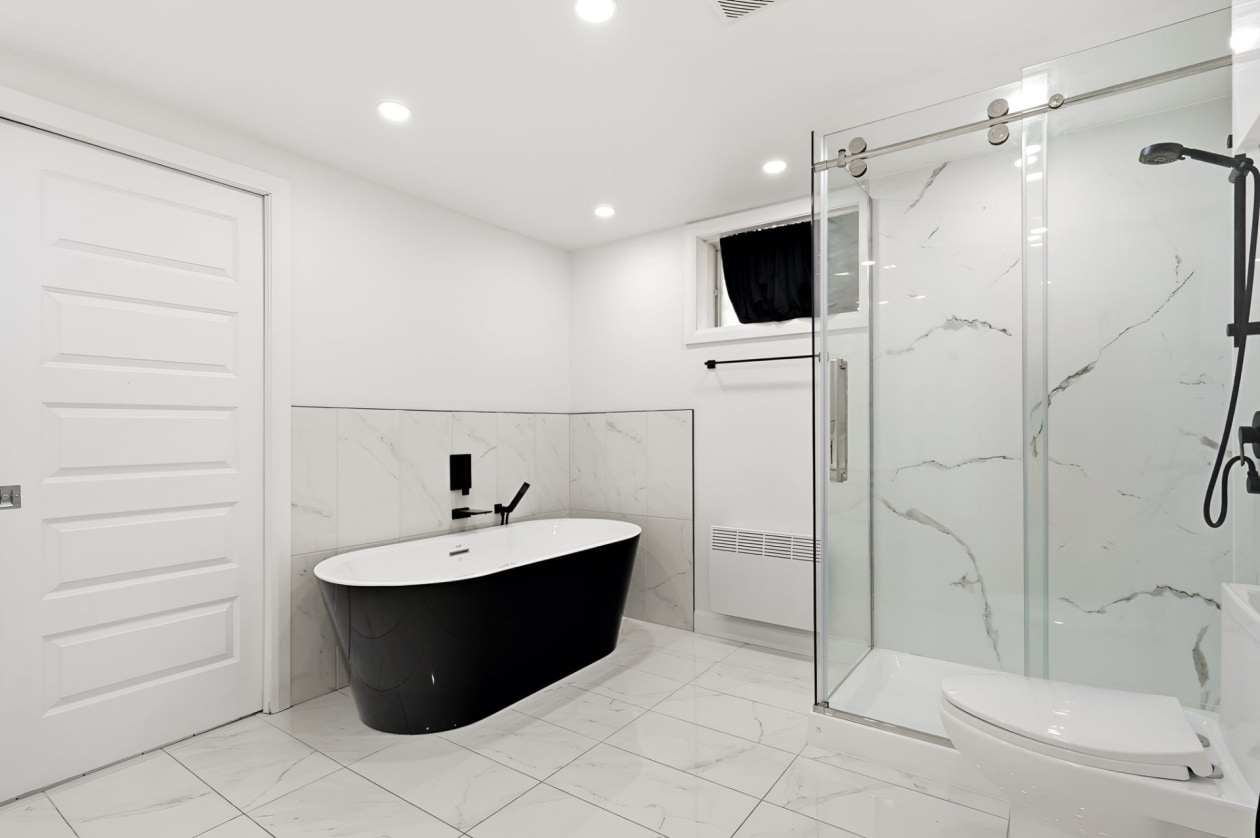 Salle de bains — 1648, Rue St-Olivier, L'Ancienne-Lorette, G2E2P1, L'Ancienne-Lorette