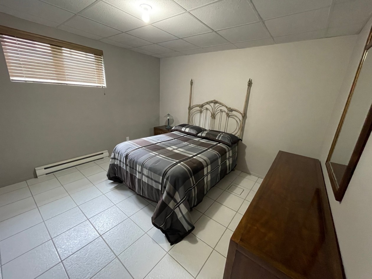 Chambre à coucher — 983, Boul. de l'Anse, Roberval, G8H2N1, Roberval