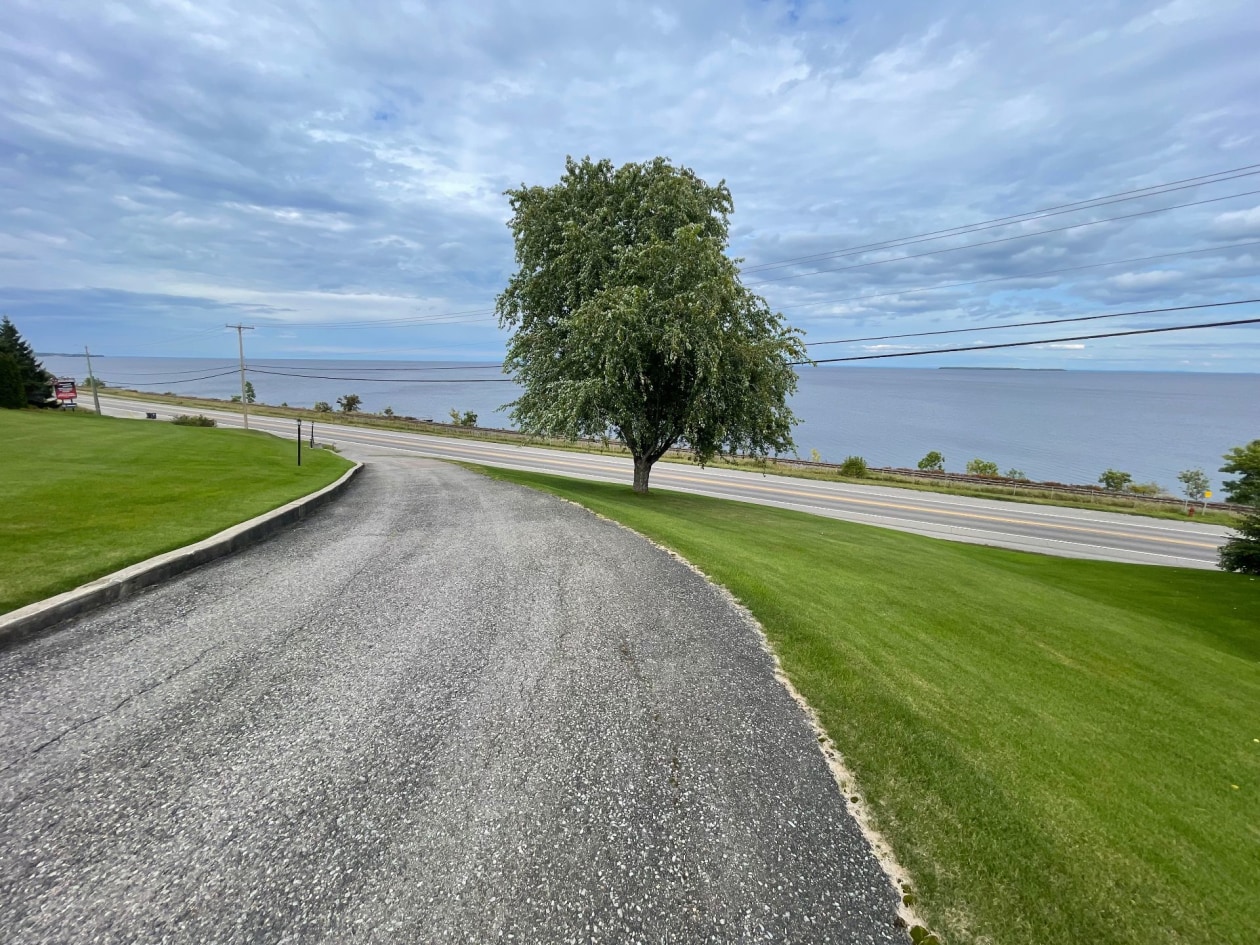 Extérieur — 983, Boul. de l'Anse, Roberval, G8H2N1, Roberval