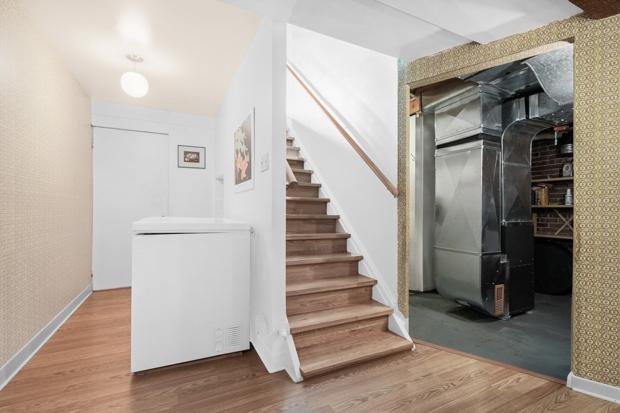 Escalier — 1448, Rue du Zéphyr, Québec (Sainte-Foy/Sillery/Cap-Rouge), G2G1N5, Québec (Sainte-Foy/Sillery/Cap-Rouge)