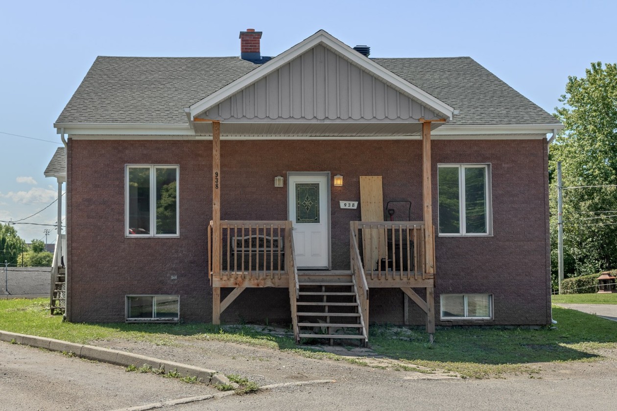 Façade — 938, Boul. Louis-XIV, Québec (Charlesbourg ), G1H7G4, Québec (Charlesbourg )