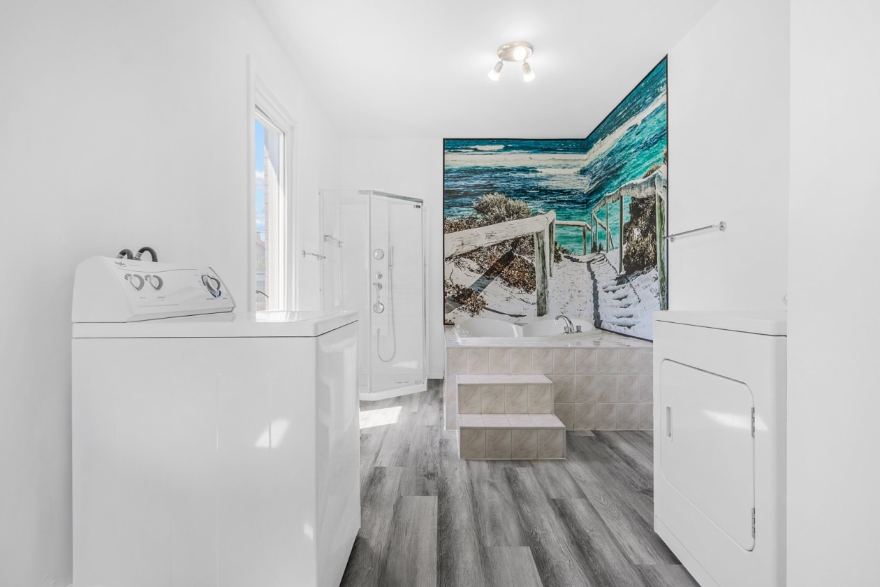 Salle de bains — 938, Boul. Louis-XIV, Québec (Charlesbourg ), G1H7G4, Québec (Charlesbourg )