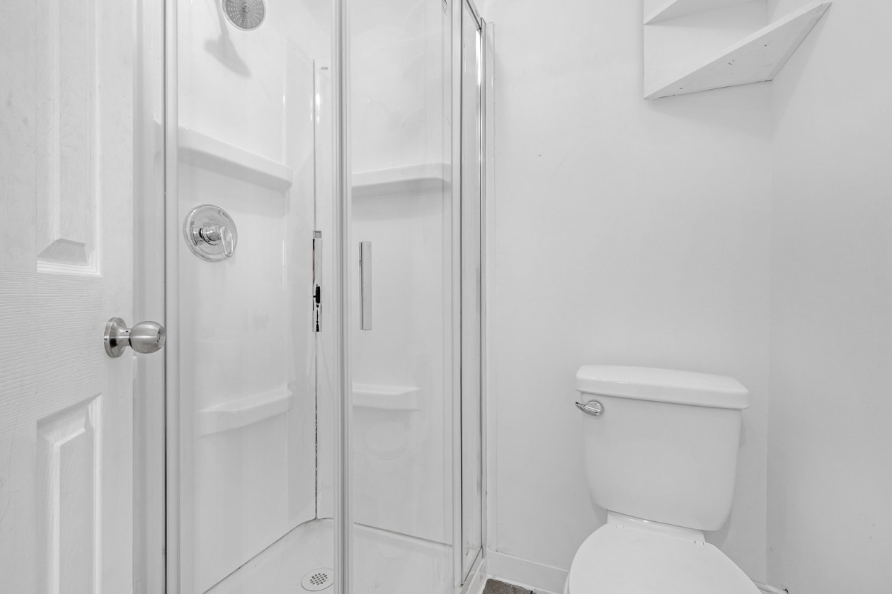 Salle de bains — 938, Boul. Louis-XIV, Québec (Charlesbourg ), G1H7G4, Québec (Charlesbourg )