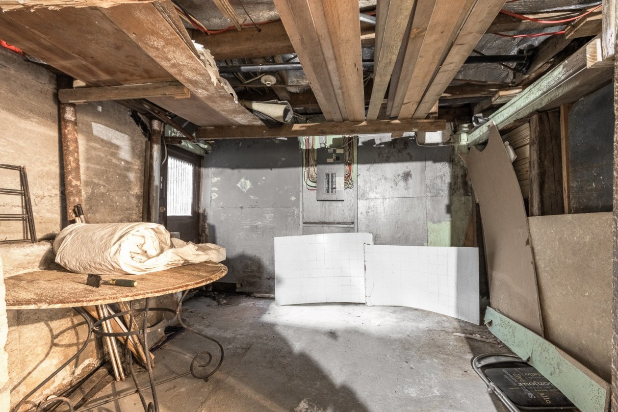 Atelier — 129 - 131, 58e Rue E., Québec (Charlesbourg ), G1H2E7, Québec (Charlesbourg )