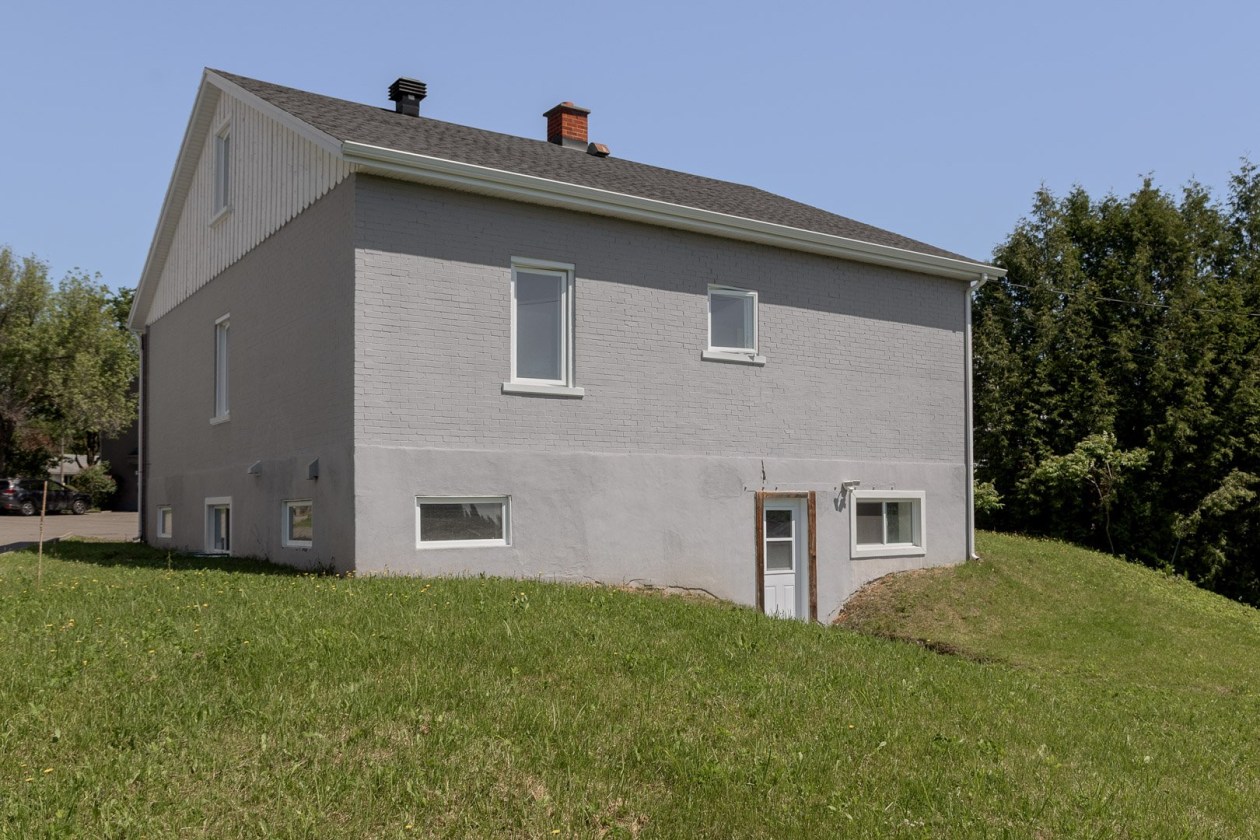 Face arrière — 938, Boul. Louis-XIV, Québec (Charlesbourg ), G1H7G4, Québec (Charlesbourg )