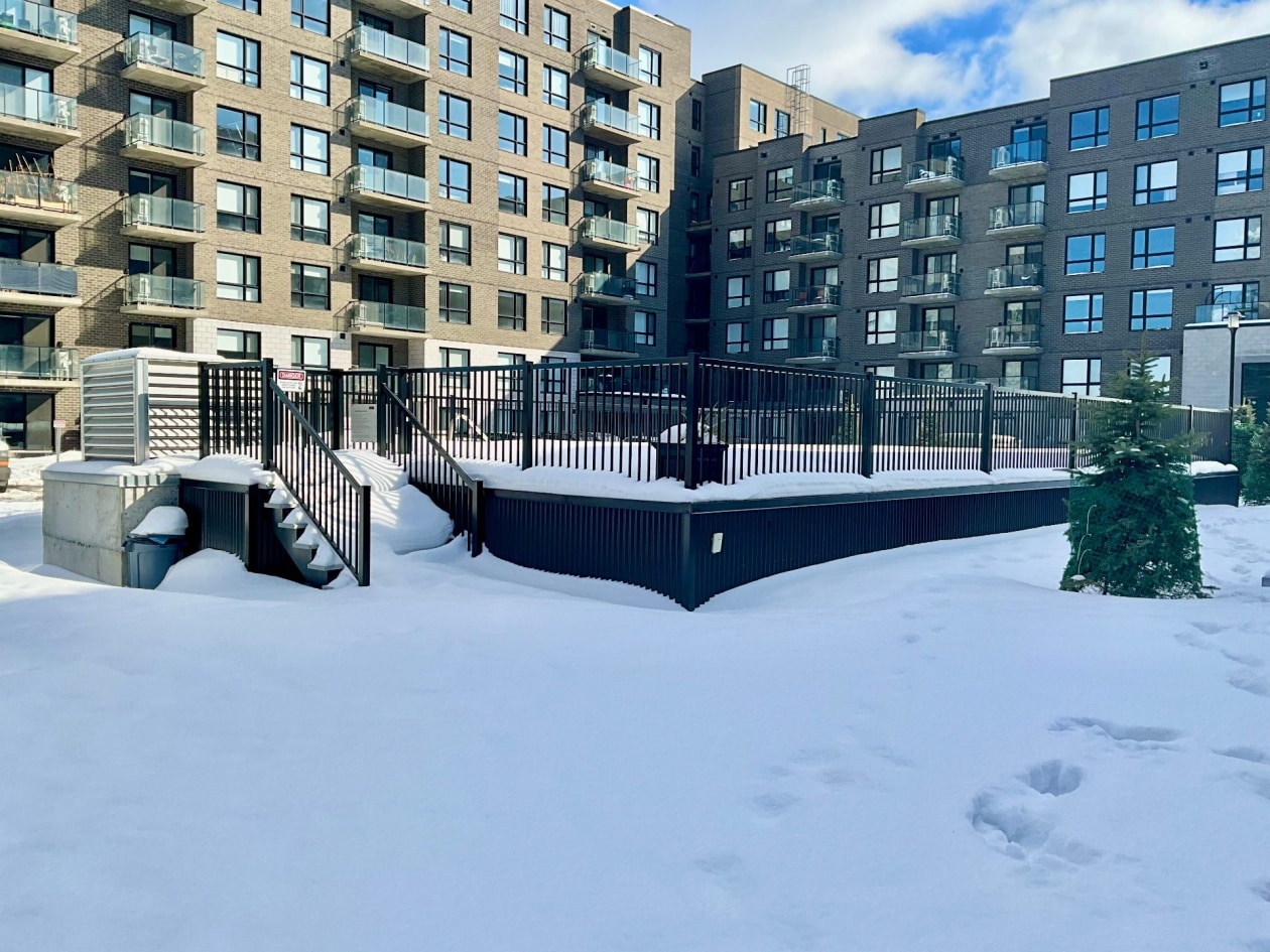 Piscine — 1431, Av. de la Gare, 701, Mascouche, J7K3C7, Mascouche