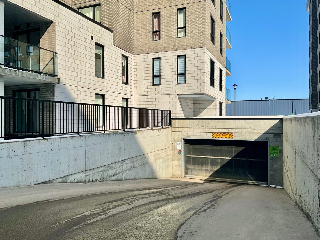 Garage — 1431, Av. de la Gare, 701, Mascouche, J7K3C7, Mascouche