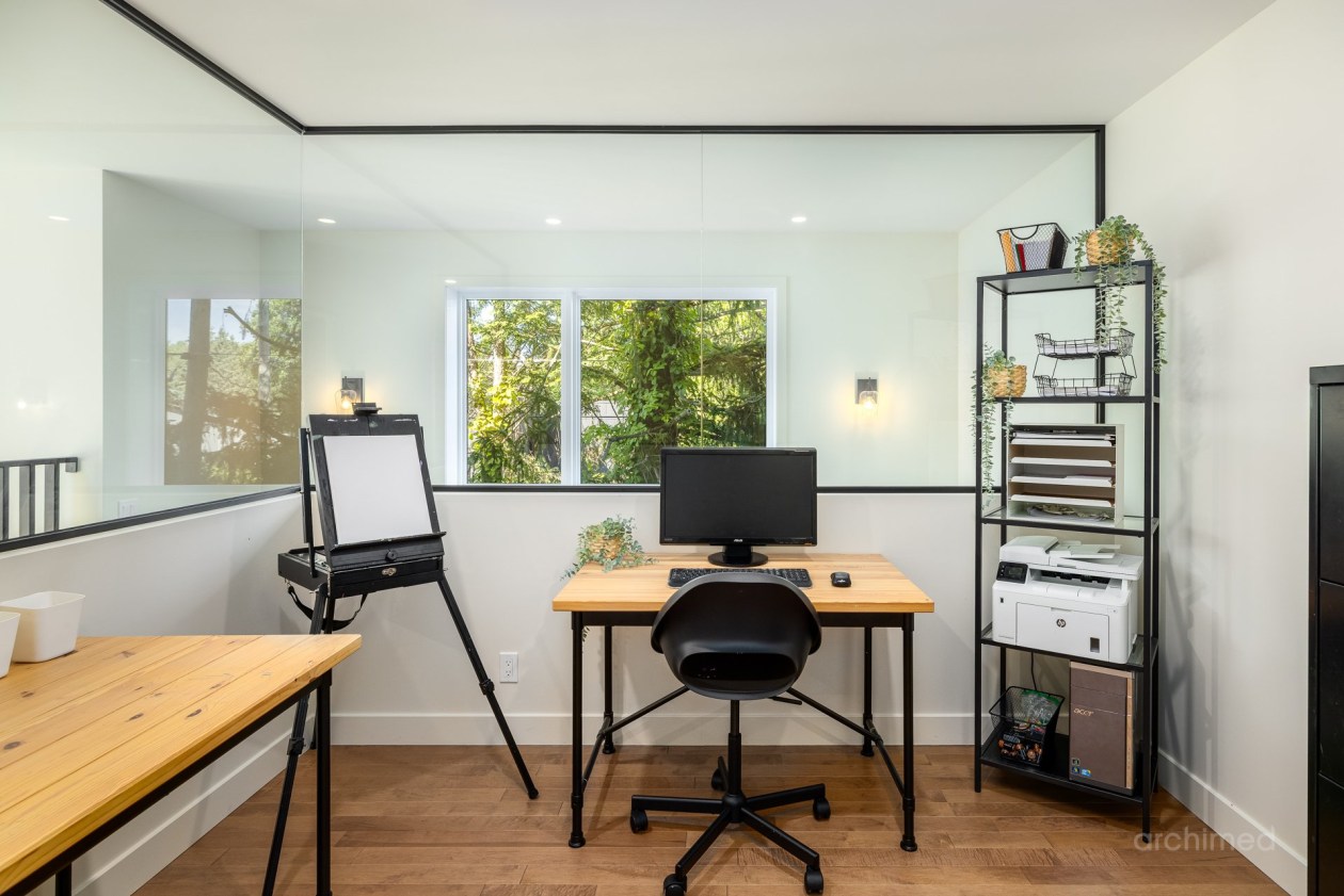 Bureau — 430, Rue des Pins, Saint-Bruno-de-Montarville, J3V2S5, Saint-Bruno-de-Montarville