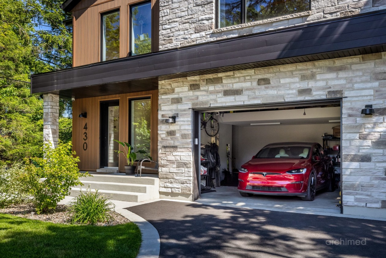 Garage — 430, Rue des Pins, Saint-Bruno-de-Montarville, J3V2S5, Saint-Bruno-de-Montarville