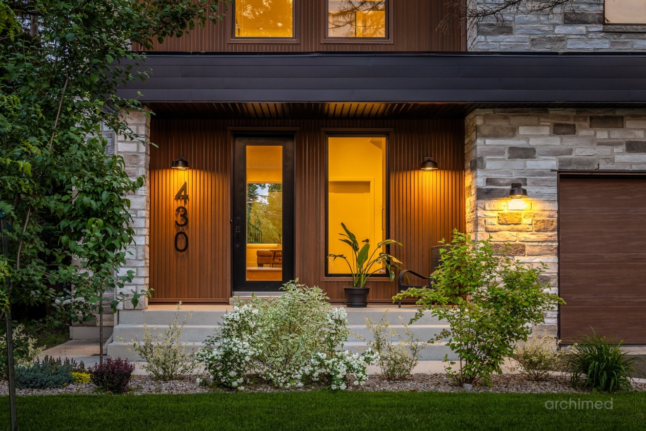 Façade — 430, Rue des Pins, Saint-Bruno-de-Montarville, J3V2S5, Saint-Bruno-de-Montarville